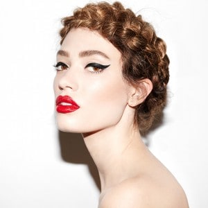 L'oreal Paris, Extravaganza, Robin Black, Beauty Is Boring, Sophie Koella, Bobby Eliot, Cat Eye, Red Lip